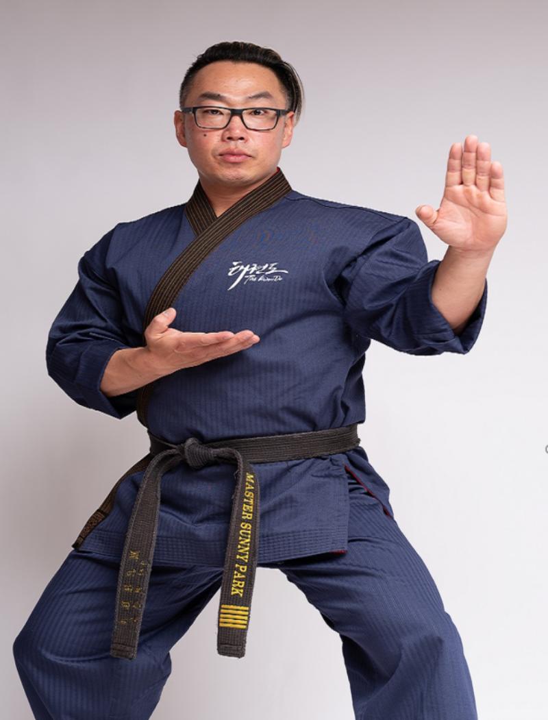  Entrepreneur Built  Martial Arts Empire - 
